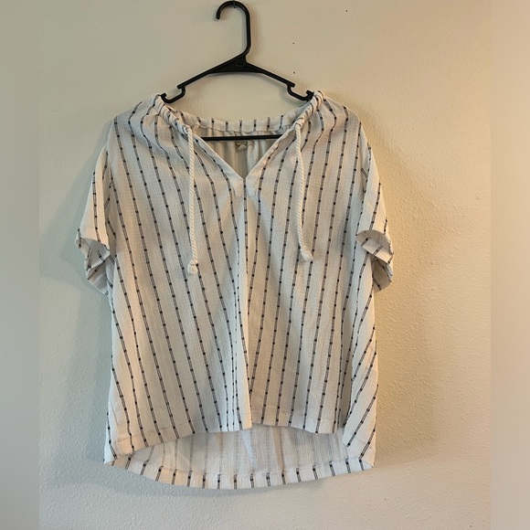 Madewell Tops - Madewell Patterned Blouse Size Large